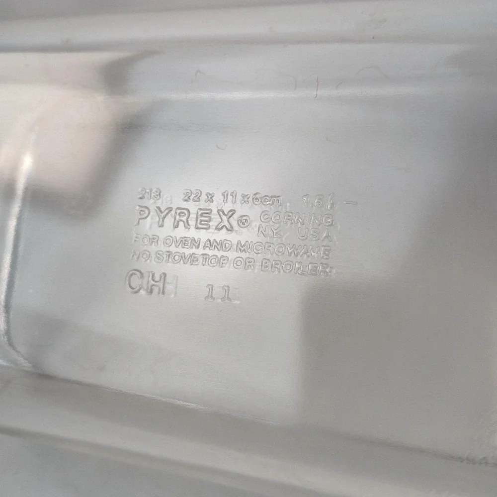 Vintage Pyrex 213 Teleflora Tin Holder & Clear Glass 213 Loaf Bread Pan 1.5 Qt